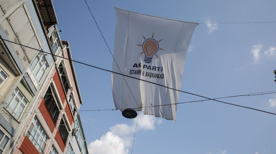 Η μιντιακή ηγεμονία Ερντογάν απέναντι στην κάλπη