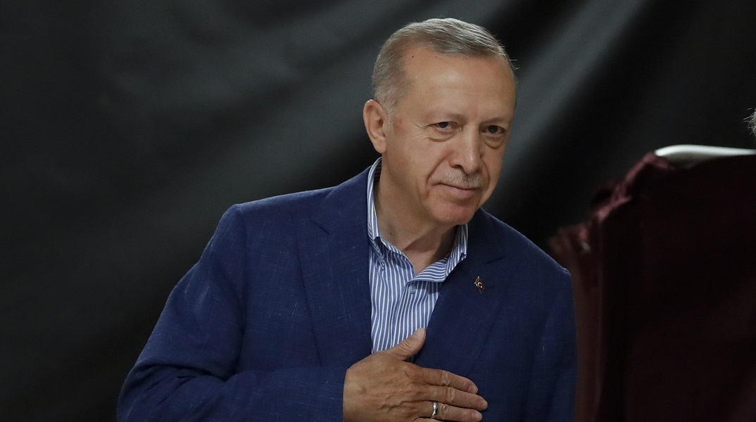 Εκλογές στην Τουρκία: Ο Ερντογάν προηγείται με καταμετρημένο άνω του 40% των ψηφοδελτίων