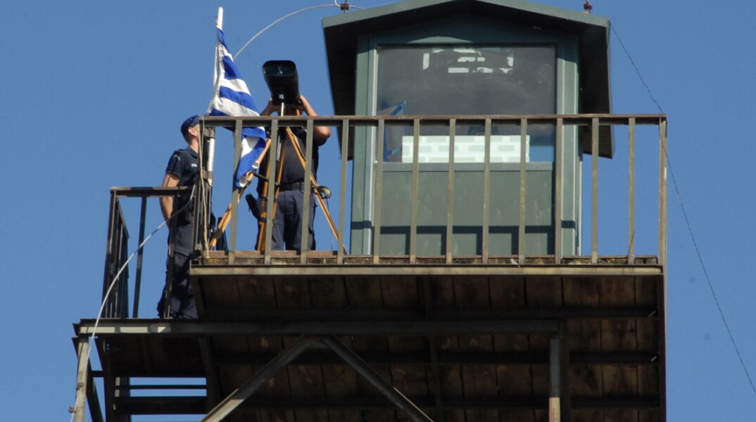 Μεγάλα χρηματικά ποσά στην κατοχή των πέντε συλληφθέντων συνοριοφυλάκων