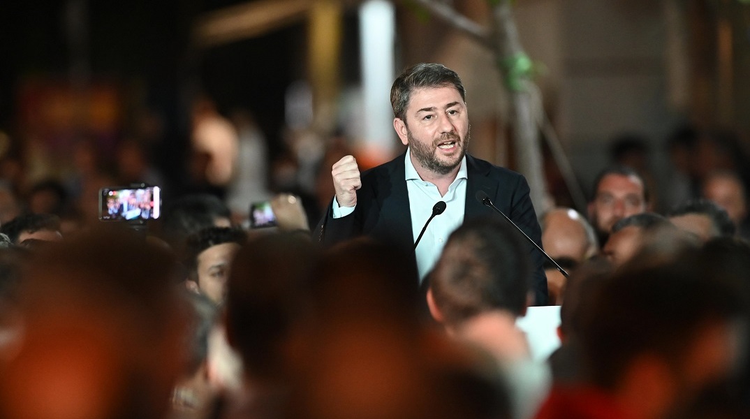 Εκλογές 2023 - Ανδρουλάκης: Οι φορολογικές επιλογές της ΝΔ υπερασπίζονται τους λίγους και ισχυρούς