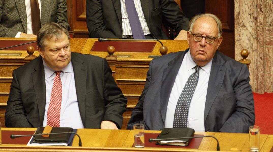 Ευάγγελος Βενιζέλος για τον θάνατο του Θεόδωρου Πάγκαλου: «Τον αποχαιρετώ με λύπη ως φίλο»