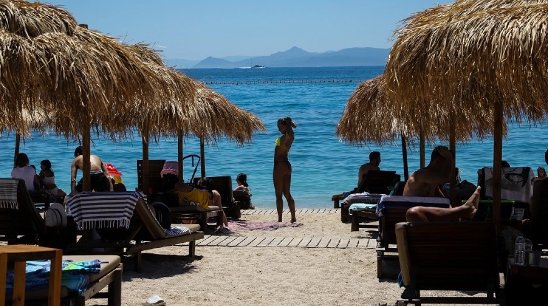 Παραλίες στην Αττική: Οι επτά ακατάλληλες για κολύμπι
