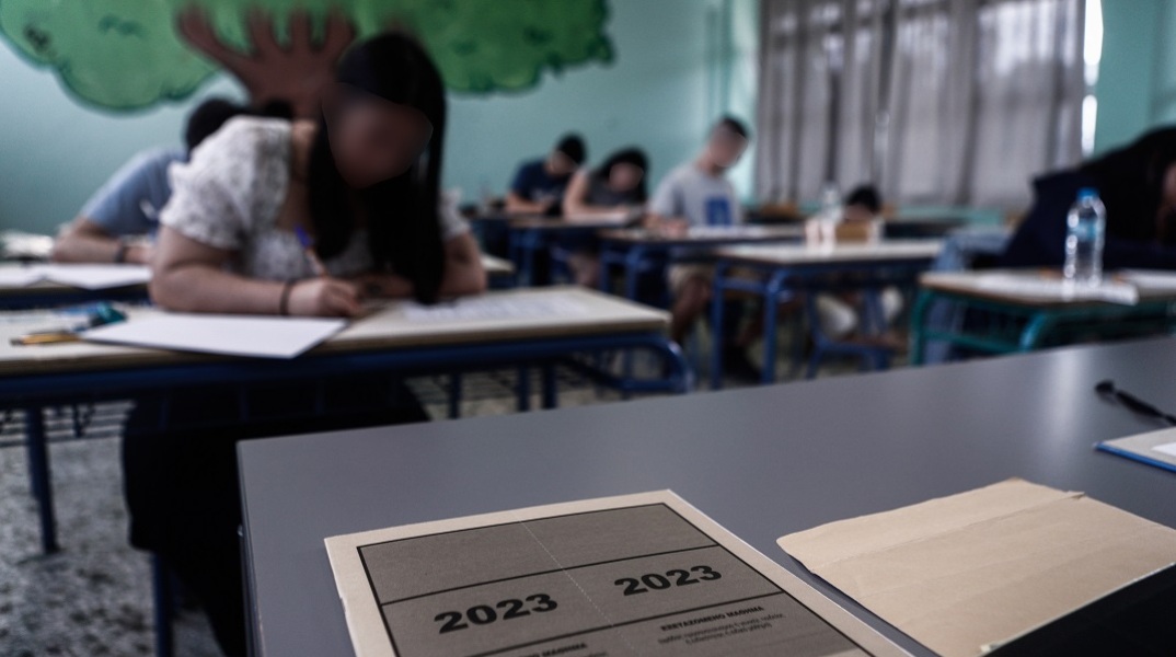 Πανελλήνιες 2023:  Συνέχεια αύριο για τα ΕΠΑΛ με Μαθητικά