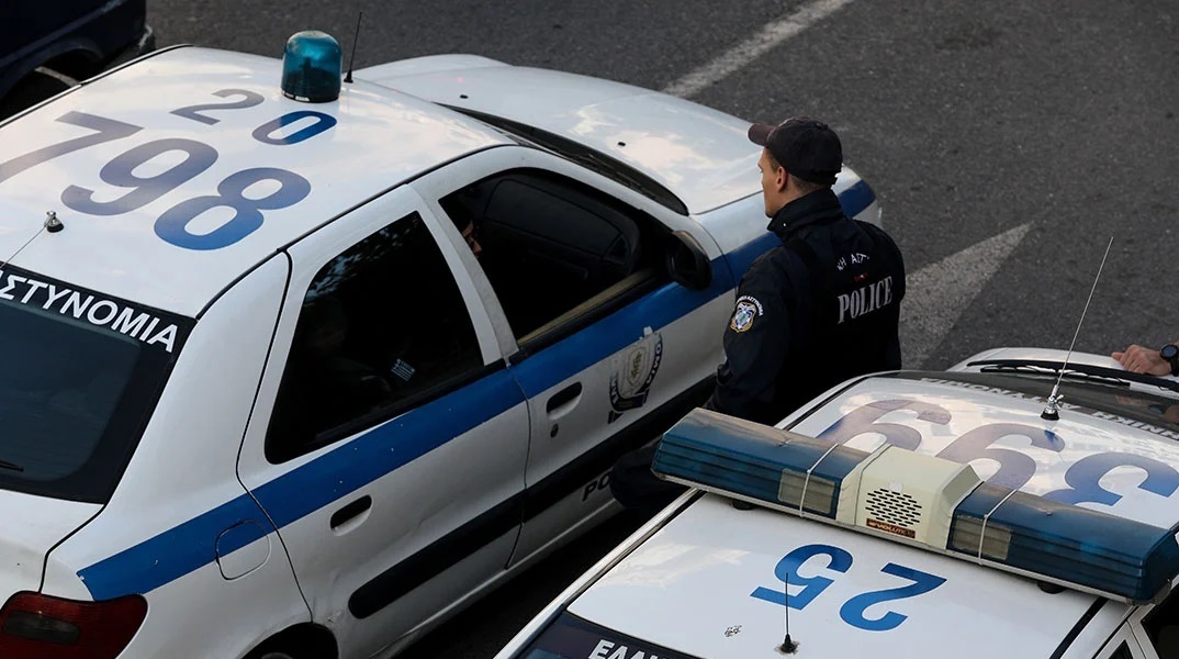 Θεσσαλονίκη: Επεισοδιακή σύλληψη 29χρονου για παράνομη μεταφορά μεταναστών