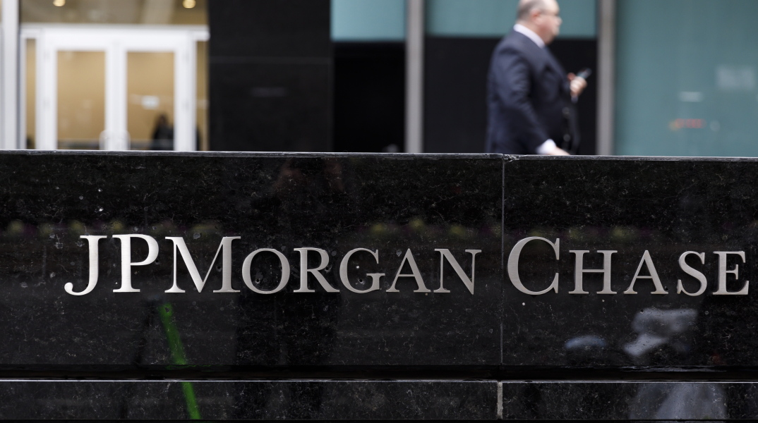 JP Morgan: Προσωρινός διακανονισμός 290 εκατ. δολαρίων με θύματα του Τζέφρι Επσταϊν