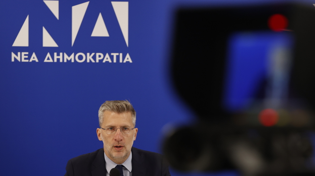 Σκέρτσος για Τσίπρα: Στοχοποιεί την Ελλάδα, το Λιμενικό Σώμα και την Ευρώπη