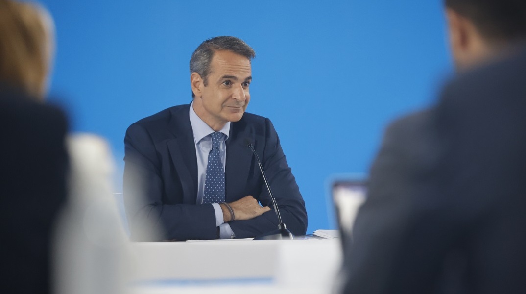 Εκλογές 2023: Live η διακαναλική συνέντευξη του Κυριάκου Μητσοτάκη