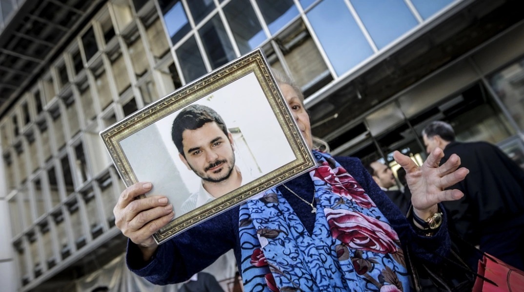 Υπόθεση Παπαγεωργίου: Ελεύθεροι οι δύο γιοι του θεωρούμενου εγκέφαλου