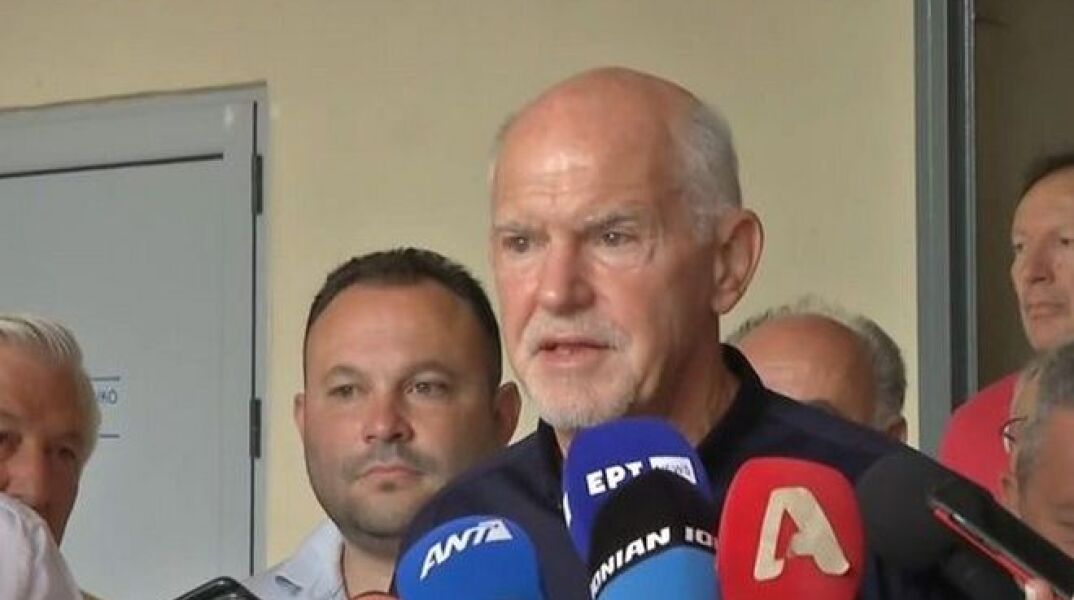 Ο Γιώργος Παπανδρέου αφού ψήφισε