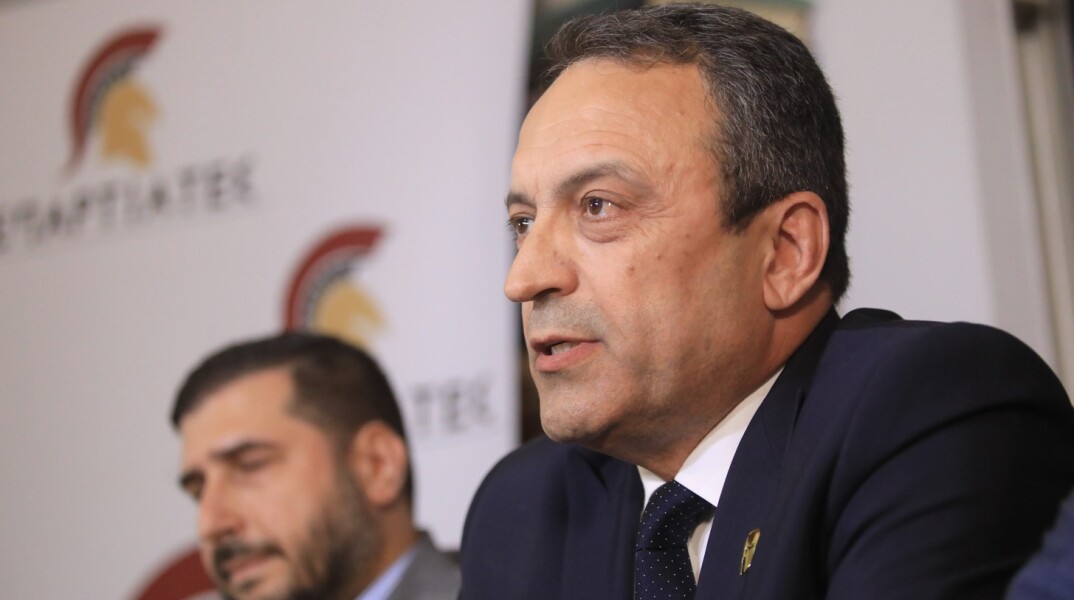 Βασίλης Στίγκας: Ποιος είναι ο επικεφαλής των «Σπαρτιατών»