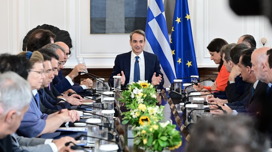 Μητσοτάκης στο πρώτο Υπουργικό Συμβούλιο: Οι 4 βασικές γραμμές της νέας κυβέρνησης