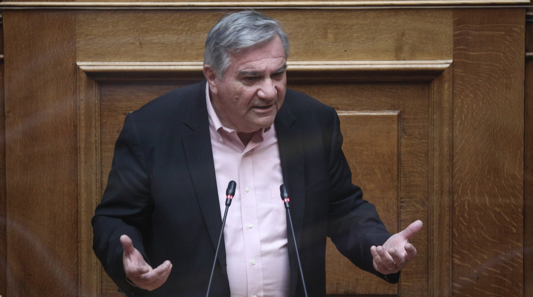 Ο Χάρης Καστανίδης