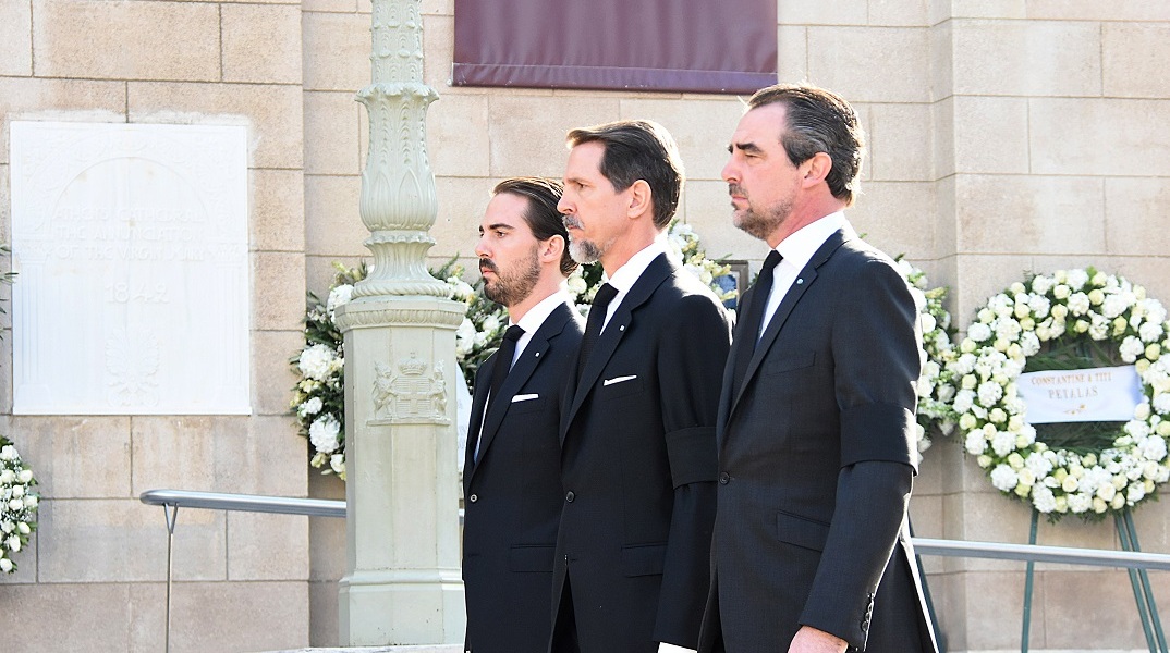 Παύλος και Νικόλαος: Το όνομά μας δεν είναι το Γλύξμπουργκ