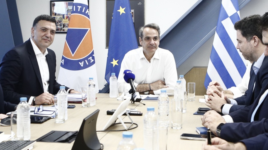 Μητσοτάκης: Kαινούργια αεροσκάφη, ελικόπτερα και καινούργια μέσα