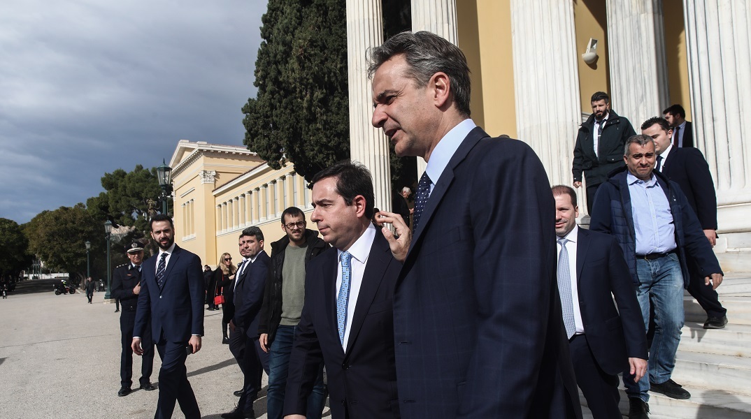 Έφιππη αστυνομία: «Όχι» Μητσοτάκη στην πρόταση Μηταράκη