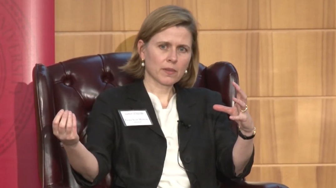 Κομισιόν: Αντιδράσεις για τον διορισμό Αμερικανίδας σε υψηλόβαθμη θέση