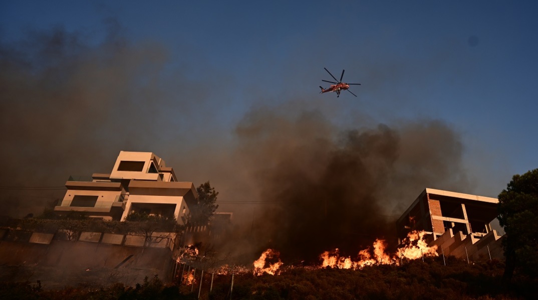 Φωτιές: Σε ξενοδοχεία οι πληγέντες από τις σημερινές πυρκαγιές