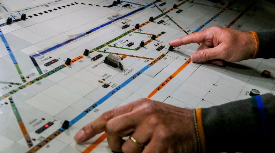 Ελεύθερος, χωρίς περιοριστικούς όρους, ο γενικός διευθυντής Δικτύου του ΟΣΕ