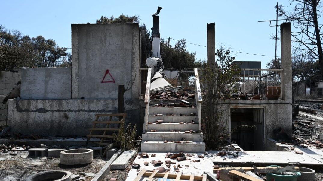 Τέλη Ιουλίου η πλατφόρμα για τους πυρόπληκτους - Έως 500 ευρώ το επίδομα στέγασης