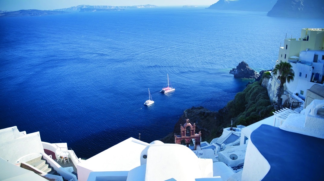 Στιγμιότυπο από καλοκαιρινές διακοπές σε νησί