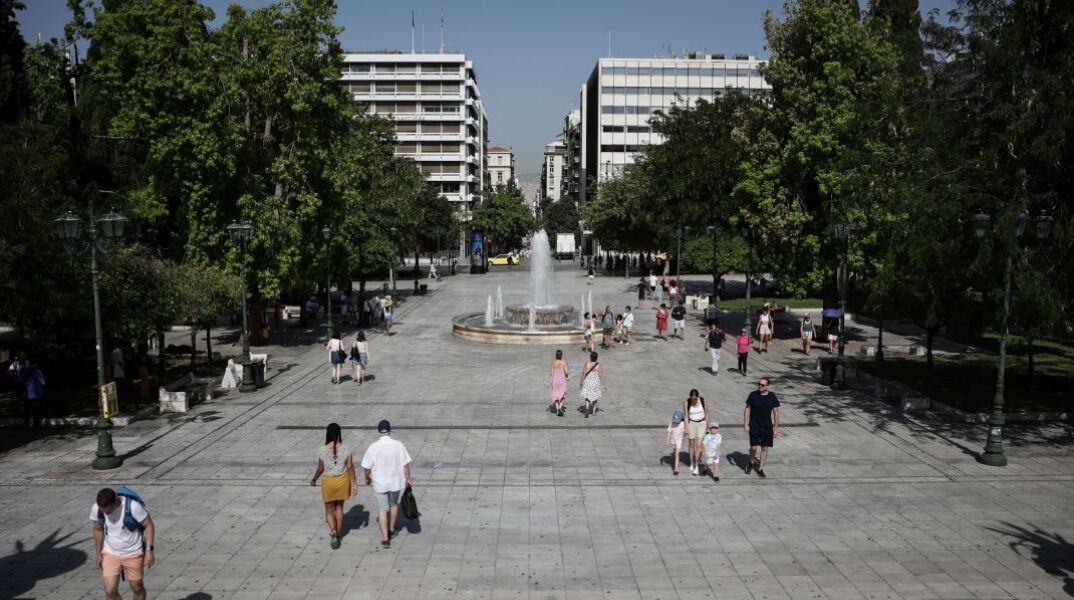 Νέα εγκύκλιος για τη λειτουργία του Δημοσίου εν μέσω καύσωνα