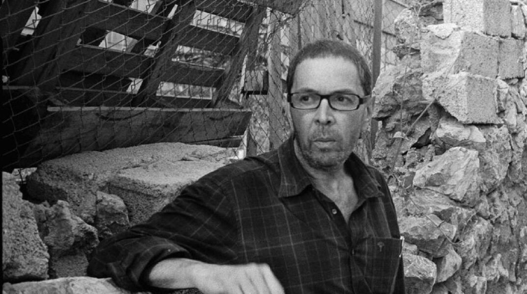 Ο ποιητής Νίκος Α. Παναγιωτόπουλος σε μικρότερη ηλικία