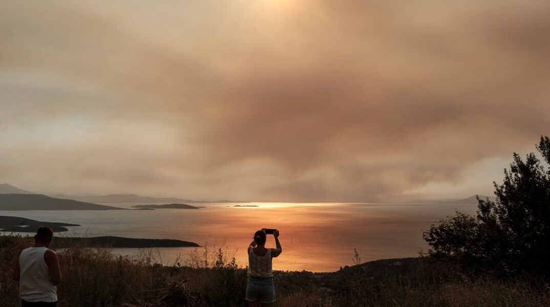 Φωτιά στη Νέα Αγχίαλο