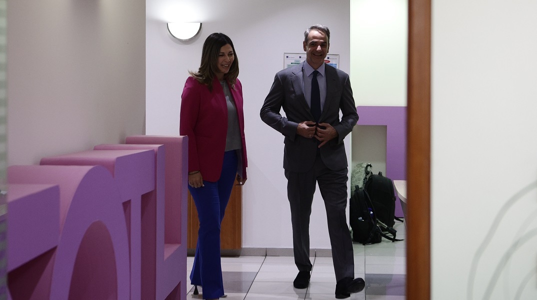 Μητσοτάκης - Yπ Συνοχής και Οικογένειας: Δεν υπάρχουν αόρατοι συμπολίτες