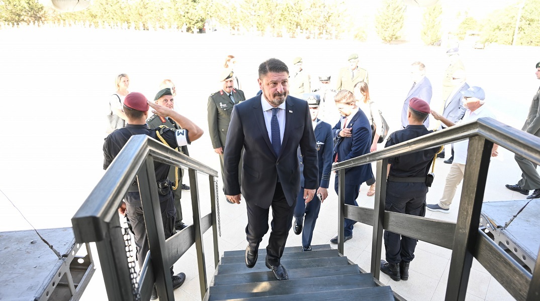 Χαρδαλιάς: Ξεκινούν οι έλεγχοι πυρασφάλειας σε στρατόπεδα 