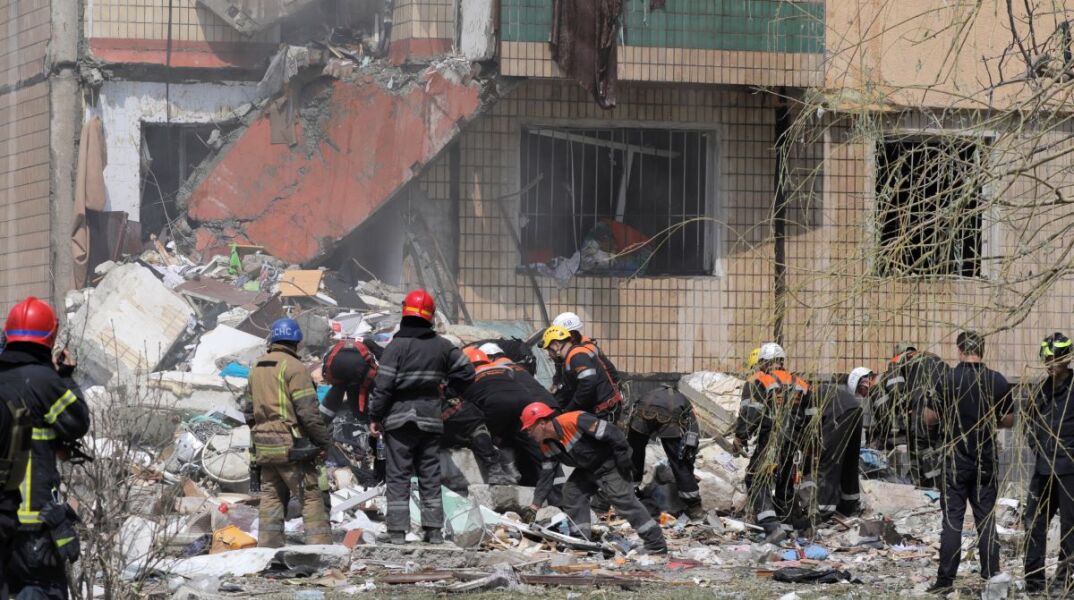 «Τα σκυλιά του πολέμου»: Οι Ρώσοι ολιγάρχες που χρηματοδοτούν τον πόλεμο στην Ουκρανία