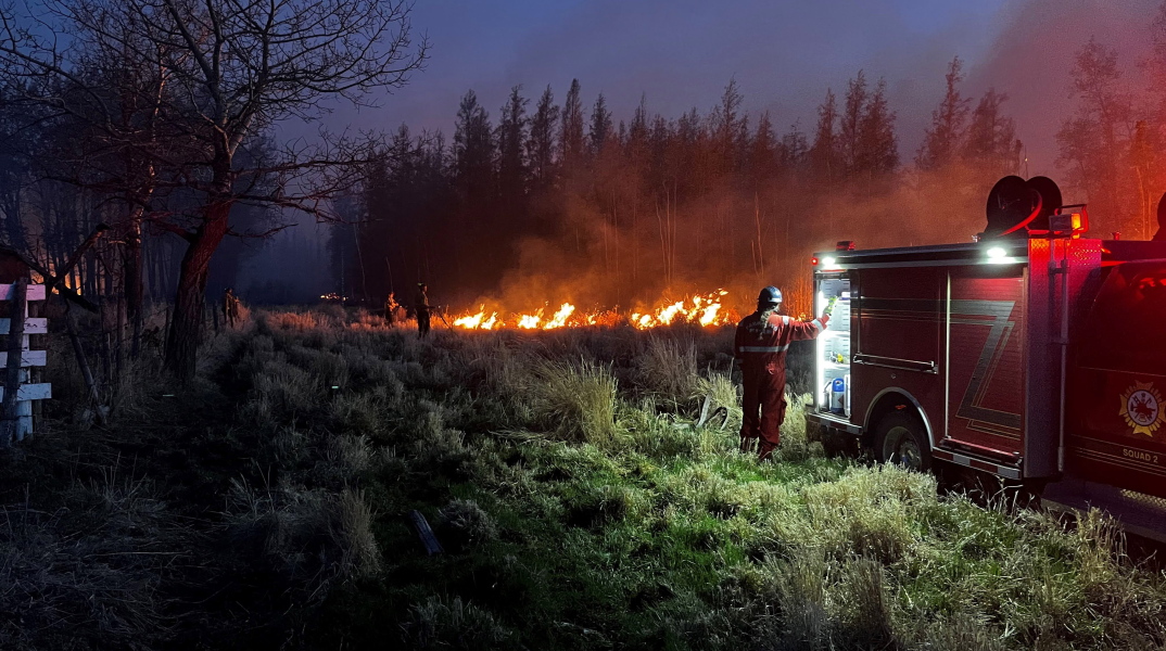 180 εκατομμύρια στρέμματα από 160 πυρκαγιές κάηκαν στον Καναδά -  200.000 άνθρωποι έφυγαν από τα σπίτια τους