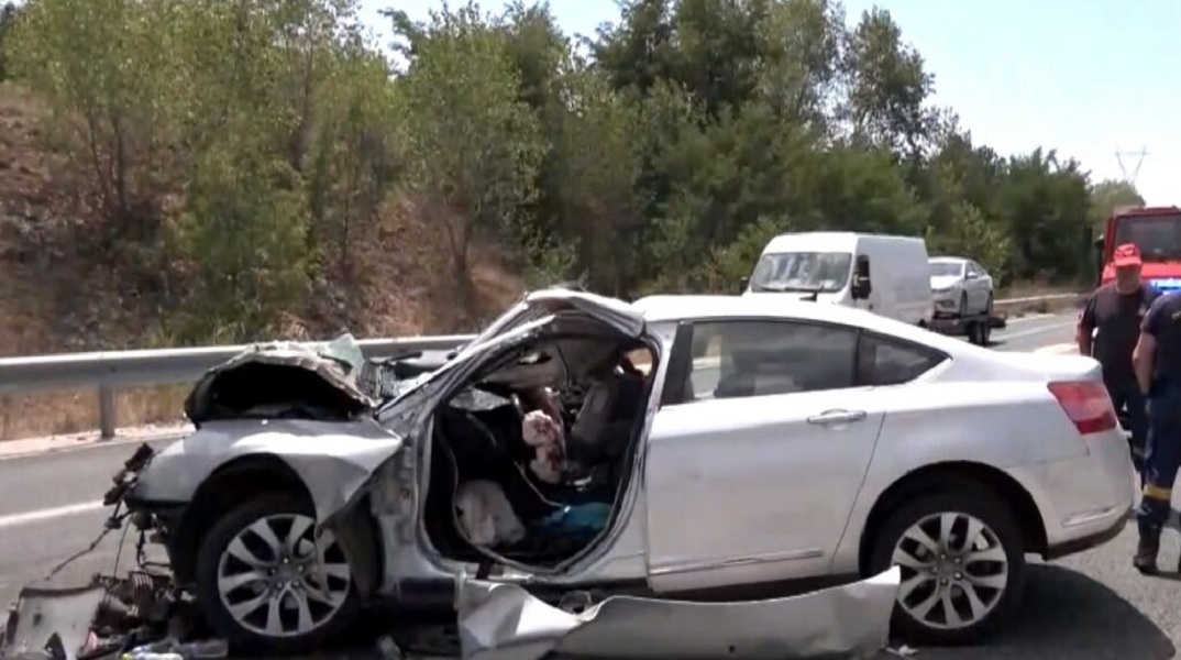 Το αυτοκίνητο στο οποίο επέβαινε η άτυχη τετραμελής οικογένεια