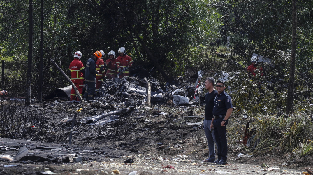 Συντριβή αεροσκάφους στη Μαλαισία