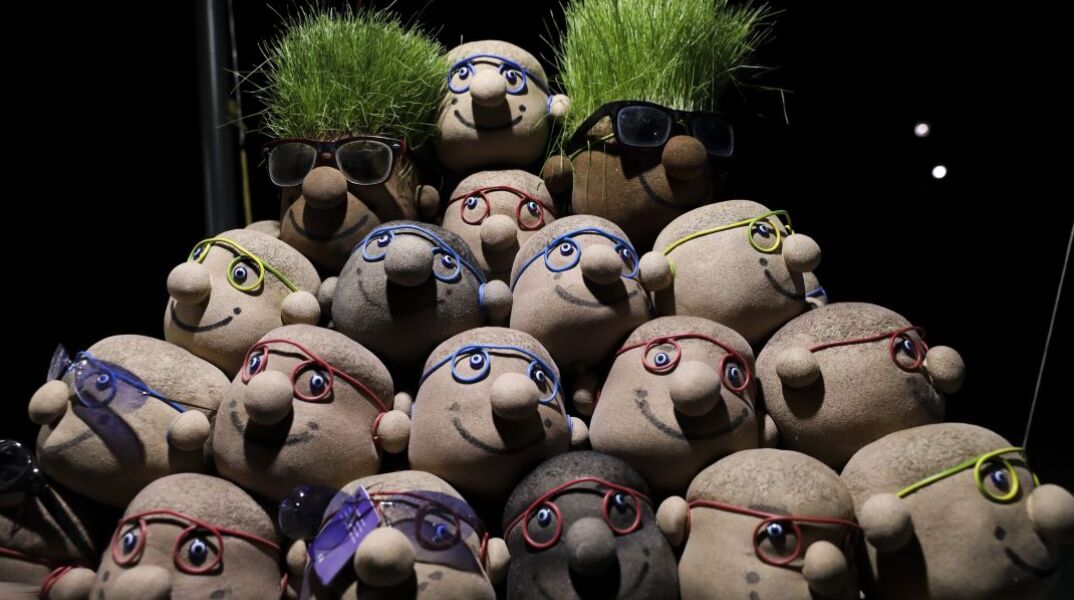 Στις νέες ταυτότητες το τσιπάκι από το κορωνοεμβόλιο