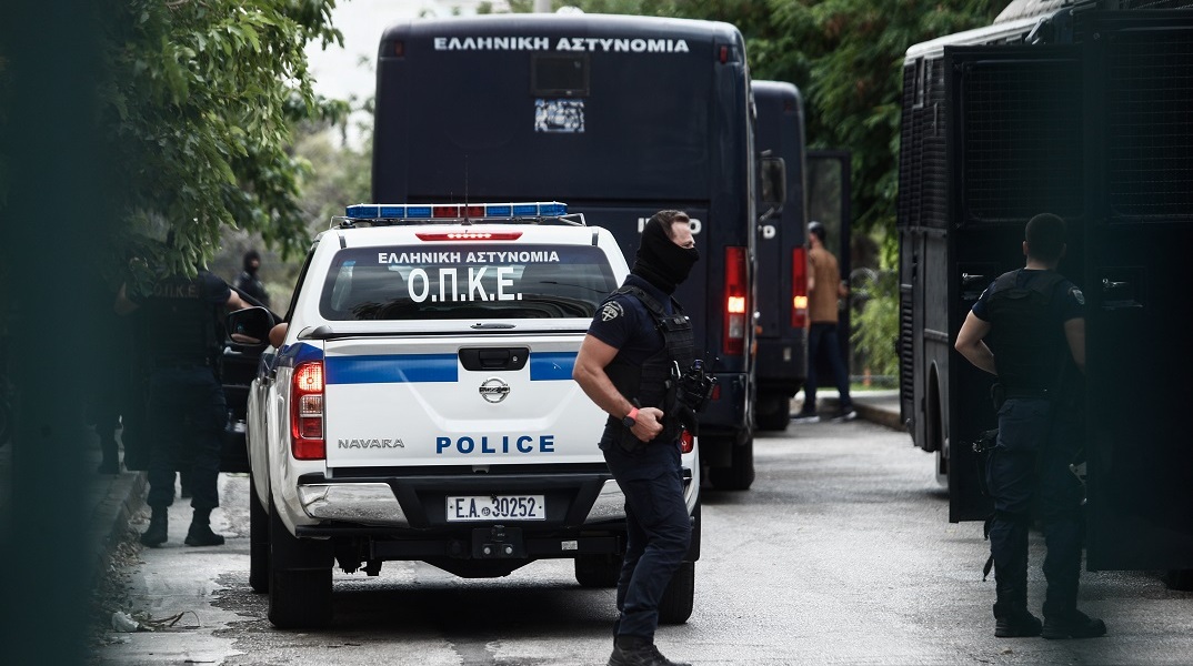 Έλεγχοι της ΕΛΑΣ σε συνδέσμους σε Αττική και Θεσσαλονίκη