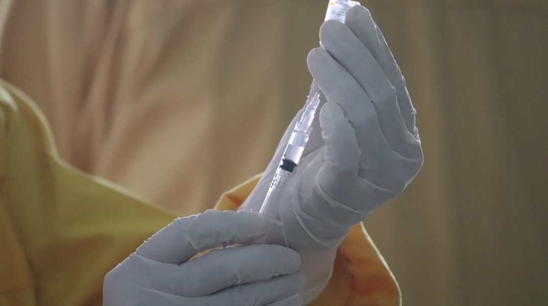 Έφτασαν στα φαρμακεία της Θεσσαλονίκης τα εμβόλια για την εποχική γρίπη - Αυξημένη η ζήτηση