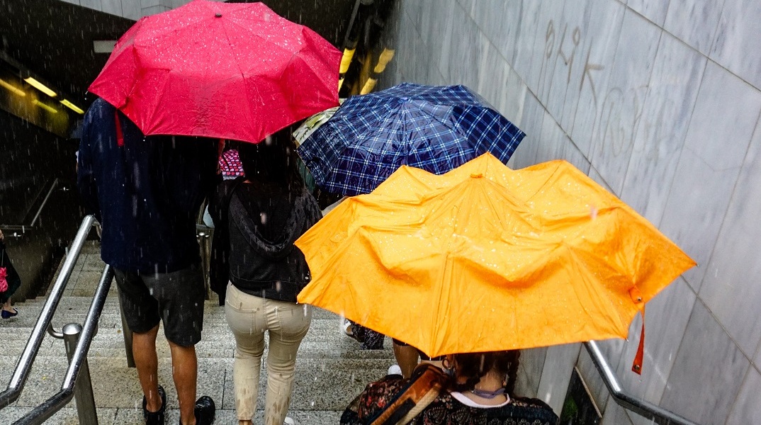 Κακοκαιρία Daniel: Ισχυρή βροχόπτωση στην Αττική
