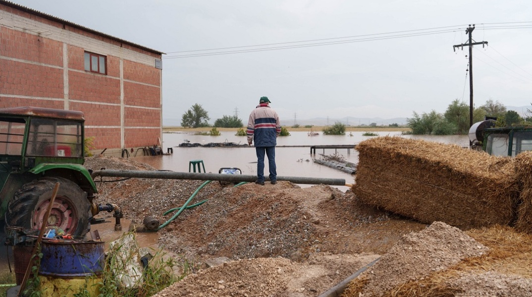 Καταστροφές στη Θεσσαλία από τις πλημμύρες