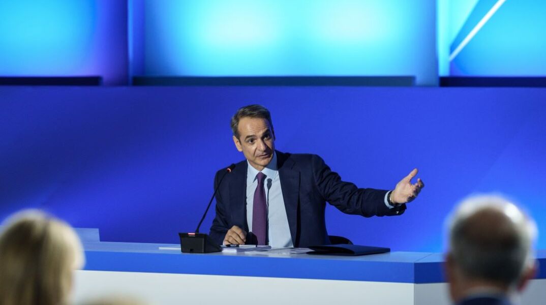 Live Blogging | Μητσοτάκης: Δεν έχω πρόθεση να προχωρήσω σε ανασχηματισμό