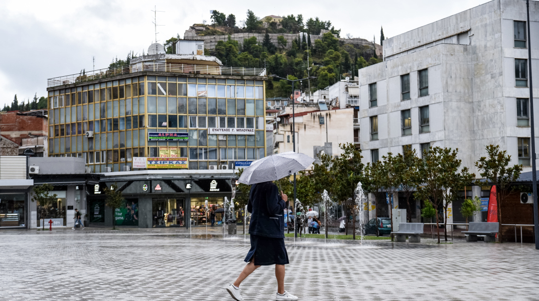 Βροχή στη Λαμία