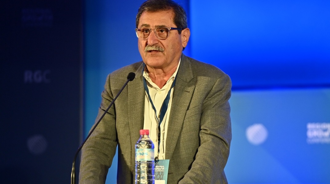 Ο Κώστας Πελετίδης