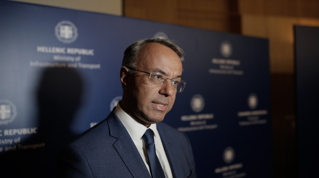 Σταϊκούρας: «Εργαζόμαστε συστηματικά, με ποιότητα και αποδοτικότητα, για να αλλάξουμε την καθημερινότητα τον πολιτών»