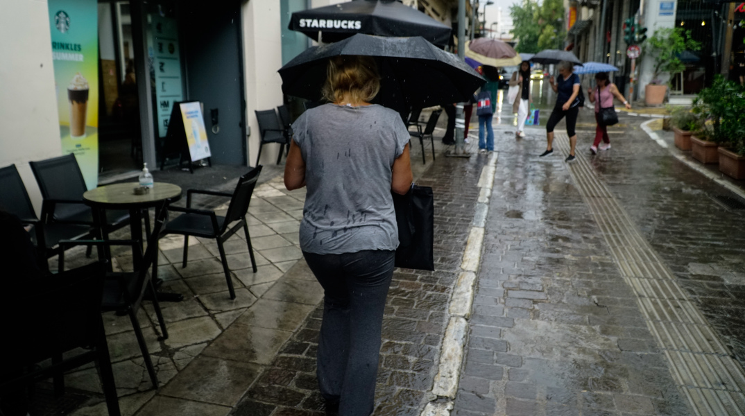 Βροχή στην Αθήνα