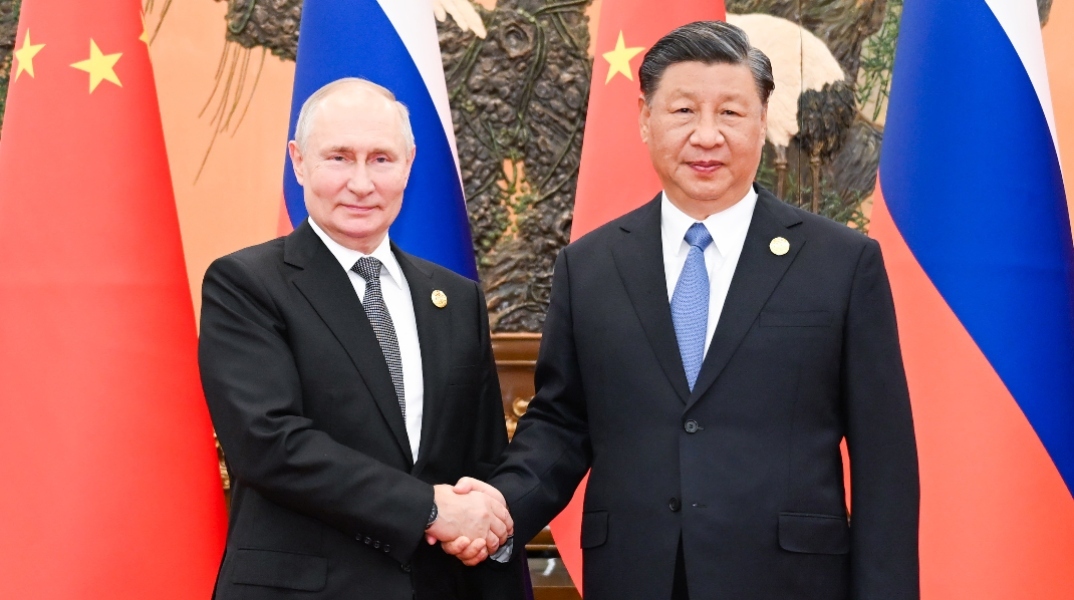 Ο Σι Τζινπίνγκ συναντήθηκε με τον Βλαντιμίρ Πούτιν στο Πεκίνο