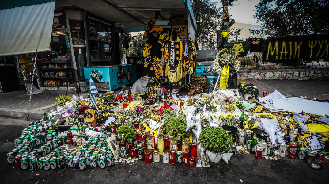 Το σημείο της δολοφονίας του Μιχάλη Κατσούρη στη Νέα Φιλαδέλφεια