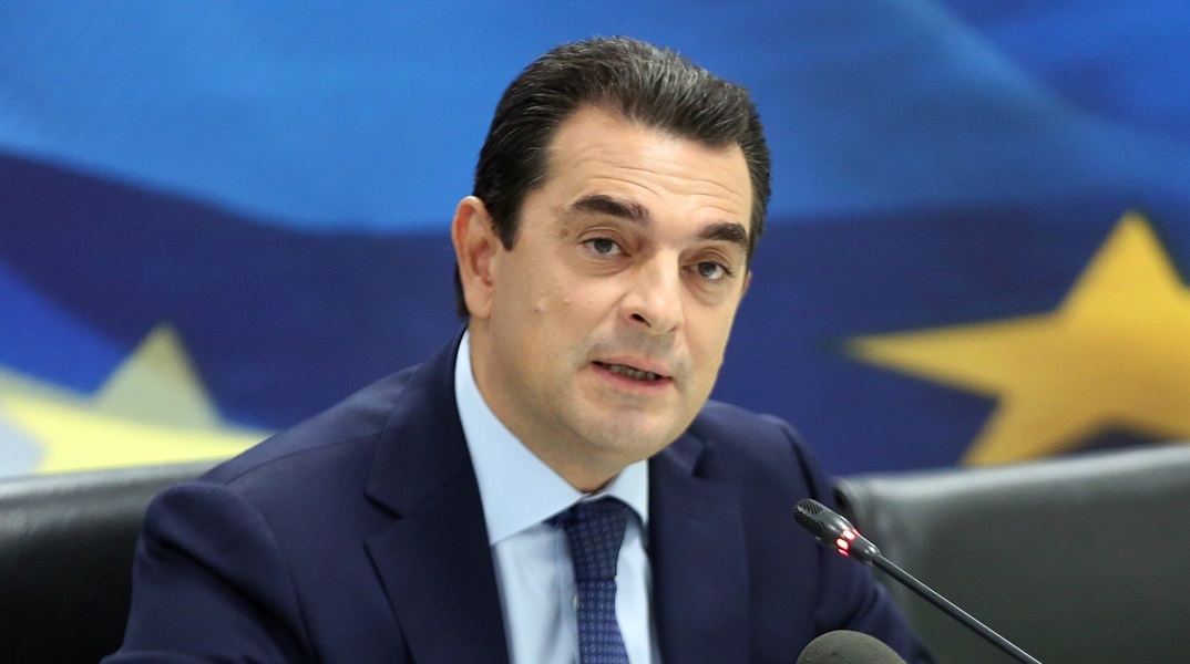 Σκρέκας για ακρίβεια: Μείωση τιμών 5% σε 213 προϊόντα για ένα εξάμηνο 