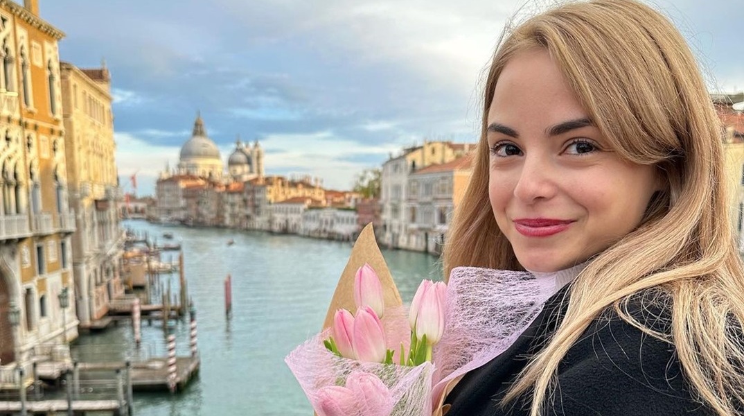 Σίσσυ Τουμάση: Υπό άκρα μυστικότητα ο γάμος της με τον Αργύρη Πανταζάρα