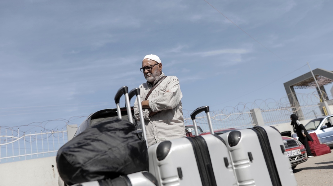 Ισραήλ: Η διάβαση της Ράφα θα ανοίξει ξανά για τους κατόχους ξένων διαβατηρίων 