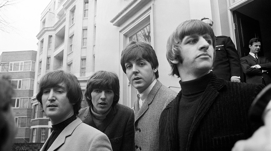 Οι Beatles επιτέλους κυκλοφόρησαν το «Now and Then», το τελευταίο και οριστικό τους τραγούδι
