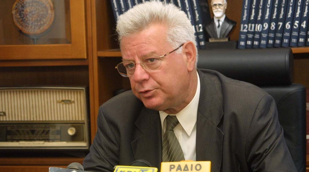 ΠΑΣΟΚ: Πέθανε ο πρώην υπουργός Θόδωρος Κοτσώνης